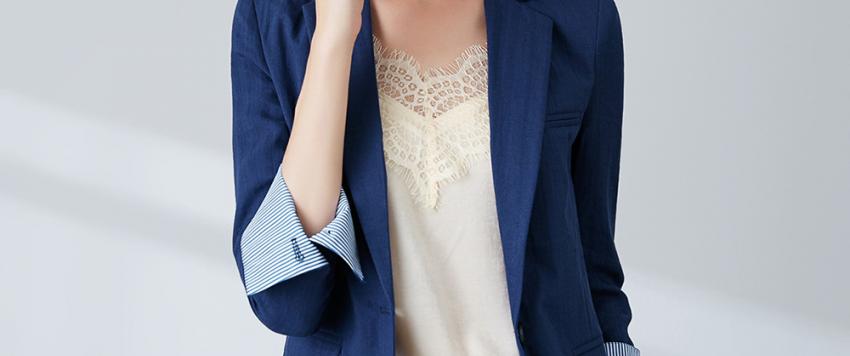  ارتدي البدل النسائية الملونة على طريقة المشاهير