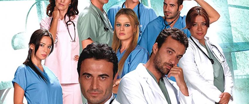 زوجة نجم "نبض الحياة" تتهمه بتعنيفها 