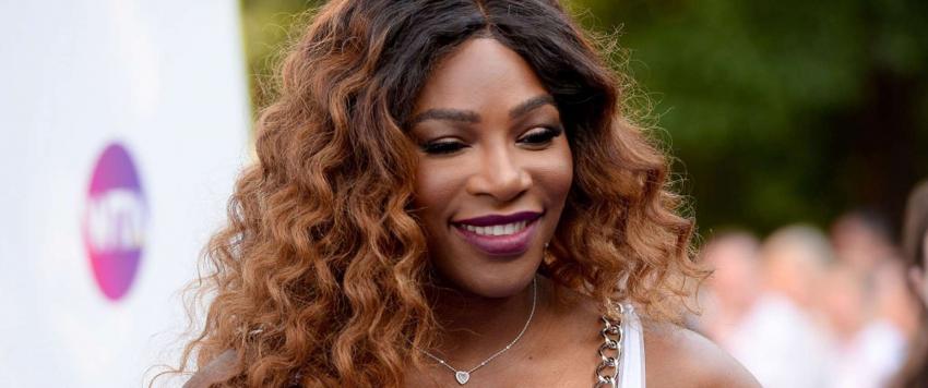 من التنس للأزياء.. سيرينا ويليامز جريئة وجميلة بحملة إعلانات "ستيوارت وايتزمان" (صور)