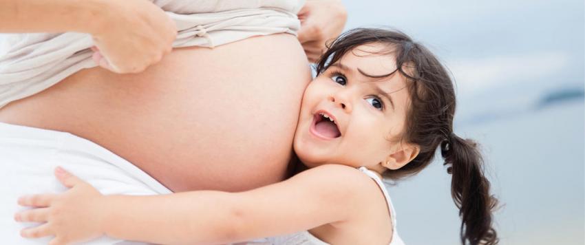 متى ستنجبين طفلك الثاني؟ كيف تردين عندما يوجه إليكِ هذا السؤال؟