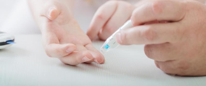 8 علامات أن طفلك يعاني من مرض السكري