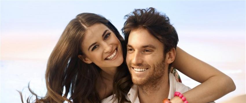 علاقات رومانسية