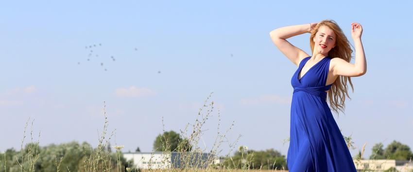 صيحة الشق العال تتصدر... أبرز إطلالات حفل امفار نيويورك 2020 (بالصور)