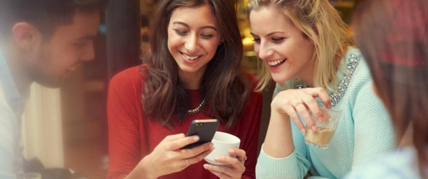 مسجات عيد الفطر المبارك للأحباب والأصدقاء