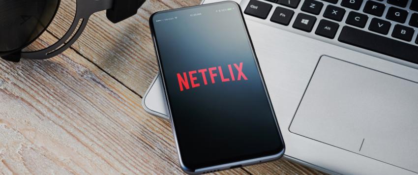 نتفليكس تطلق عرضين جديدين من عالم "دبليو دبليو إي"