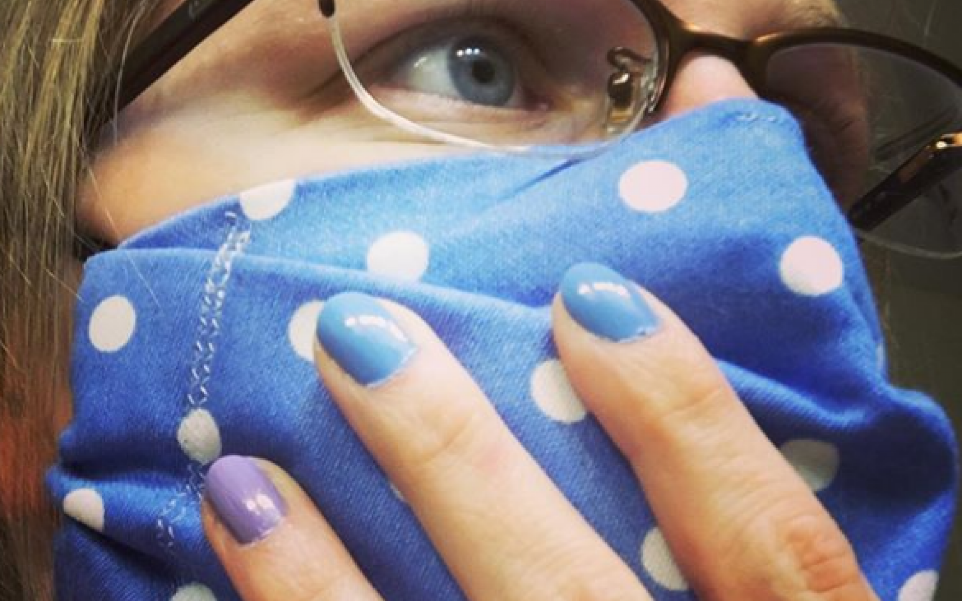 إذا بحثت عن هاشتاج "ماسكي" في الوقت الحاضر، فستجد الكثير من صور الأشخاص الذين يرتدون أغطية الوجه باسم وقف انتشار "كوفيد-19".