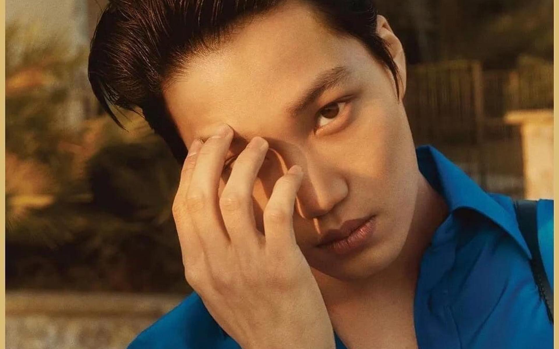 كاي Kai: اسمه كيم جونغ إن، هو مغني، وممثل، وعارض، وراقص كوري جنوبي، كما أنه أحد أعضاء الفرقة الكورية الجنوبية-الصينية "إكسو EXO".